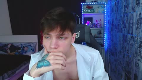 Kevin online show from December 2024 03:26:01 AM