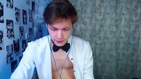 Kevin online show from November 2025 04:58:02 AM