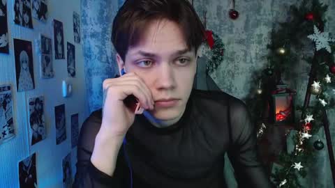 Kevin online show from December 2025 03:46:01 AM