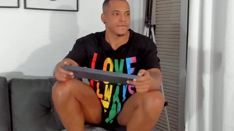 Kevin Lance online show from January 2025 07:21:02 AM