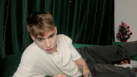 Snapshot of kevin_martin8 chatting on December 2024 01:18:02 AM Kevin Martin online show from December 2024 01:18:02 AM