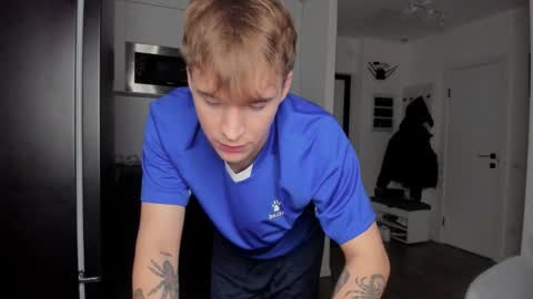 Snapshot of kevin_martin8 chatting on February 2025 01:02:02 AM Kevin Martin online show from February 2025 01:02:02 AM