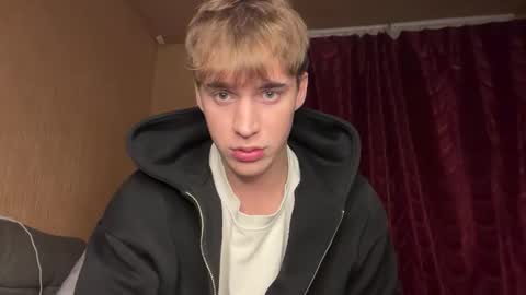 Snapshot of kevin_martin8 chatting on September 2025 08:19:01 PM Kevin Martin online show from September 2025 08:19:01 PM