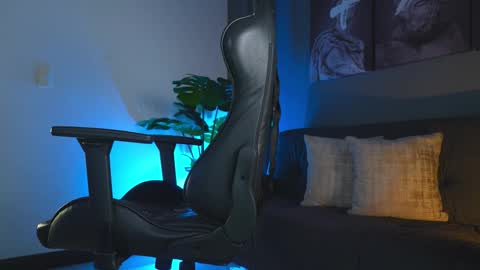 kevin montoya online show from November 2025 12:21:02 AM