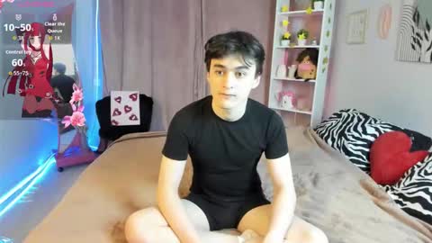 Snapshot of kevinhunter_ chatting on November 2025 06:39:01 PM kevinhunter_ online show from November 2025 06:39:01 PM