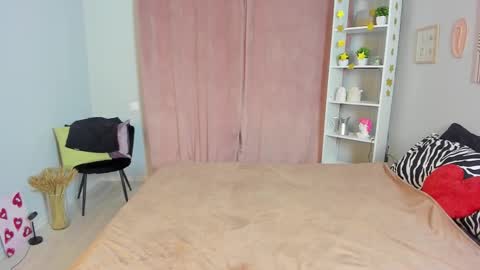 Snapshot of kevinhunter_ chatting on November 2025 09:24:01 AM kevinhunter_ online show from November 2025 09:24:01 AM