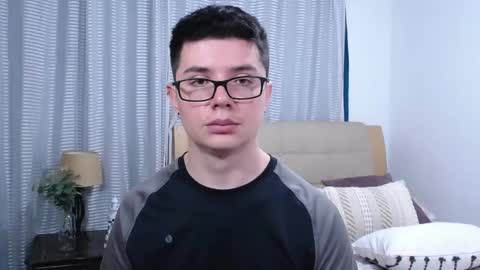 Kevin online show from May 2026 10:04:01 PM