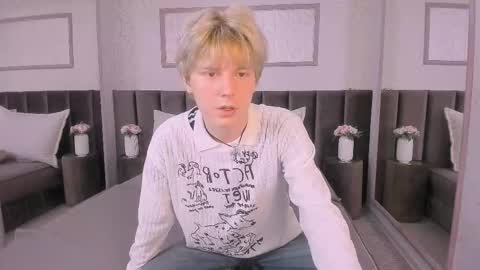 Kevin online show from October 2025 02:40:01 PM