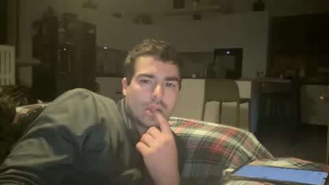 Snapshot of kevinpillobello chatting on January 2026 03:50:01 PM kevinpillobello online show from January 2026 03:50:01 PM