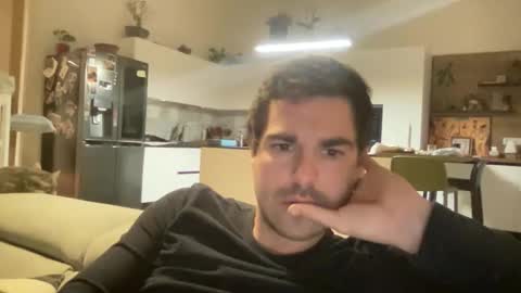 Snapshot of kevinpillobello chatting on February 2026 04:24:02 PM kevinpillobello online show from February 2026 04:24:02 PM