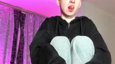 kevinsupershy online show from June 2026 08:35:02 PM