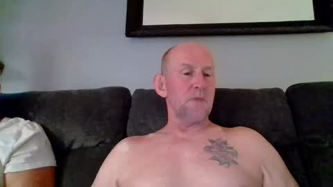 Tiedyejungle online show from August 2026 12:14:02 PM
