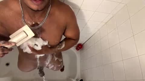 Keybump online show from December 2024 09:52:01 PM