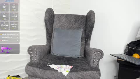 Snapshot of keyla_milf chatting on January 2025 05:29:02 AM Keila Milf online show from January 2025 05:29:02 AM