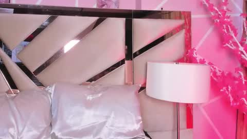 Keyla noa online show from May 2026 11:27:02 AM