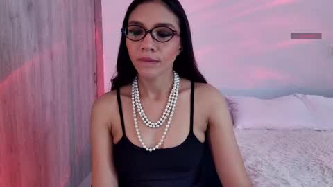 Keyla online show from May 2026 12:23:02 PM