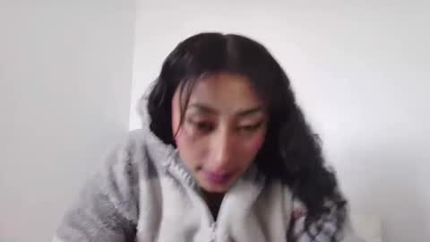 khaleesi_j online show from February 2025 03:32:02 PM