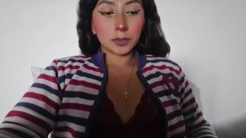 khaleesi_j online show from February 2025 08:38:02 PM