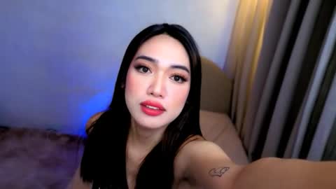 Snapshot of khaleesi_sonrisa chatting on April 2026 06:53:02 PM sonrisa online show from April 2026 06:53:02 PM