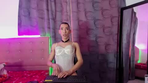 Khandyz online show from November 2025 07:13:02 PM