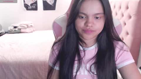 Snapshot of khaterin_26 chatting on November 2025 03:27:02 AM khaterin_26 online show from November 2025 03:27:02 AM