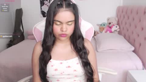 Snapshot of khaterin_26 chatting on November 2025 04:40:02 PM khaterin_26 online show from November 2025 04:40:02 PM