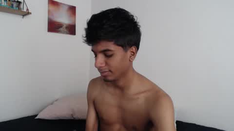 Snapshot of khevinlopezonig chatting on January 2025 03:47:02 PM khevinlopezonig online show from January 2025 03:47:02 PM