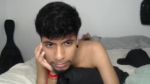 Snapshot of khevinlopezonig chatting on September 2025 12:32:01 PM khevinlopezonig online show from September 2025 12:32:01 PM