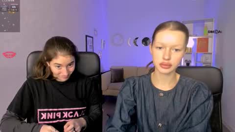 khloebeauty online show from November 2025 08:08:01 PM