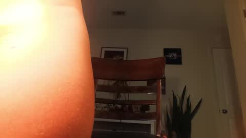 Khloe online show from September 2025 12:27:02 AM