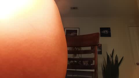 Khloe online show from October 2025 12:08:01 AM