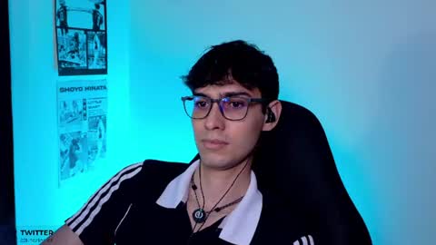 khozler_ online show from July 2026 02:00:02 AM
