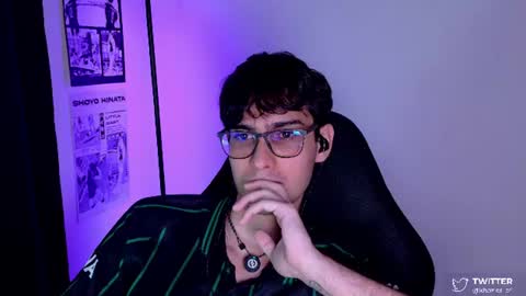 khozler_ online show from July 2026 03:00:02 AM