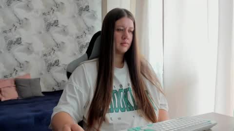 kianna_dior_ online show from July 2026 08:11:02 AM