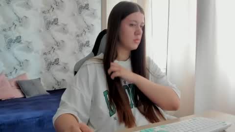 kianna_dior_ online show from July 2026 08:07:02 AM