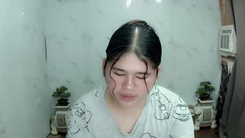 Snapshot of kianna_schmitz chatting on February 2025 03:38:01 PM Your SweetGirl Ts online show from February 2025 03:38:01 PM