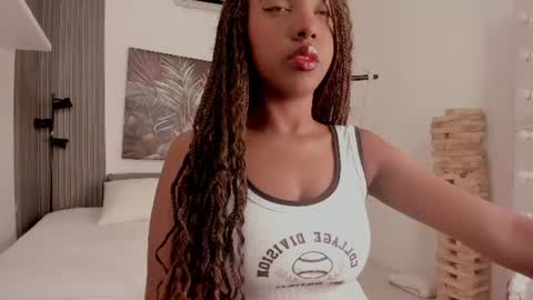 Kiara online show from July 2026 12:03:02 PM
