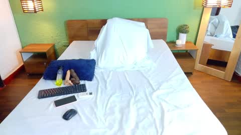 Kiara online show from February 2025 06:01:01 PM