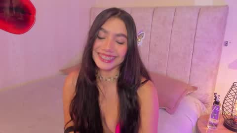 Kiara online show from April 2026 10:21:02 PM