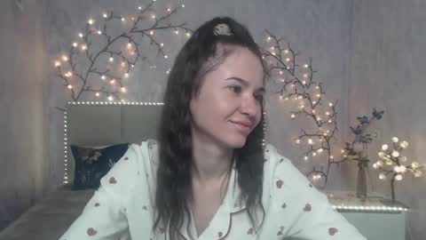 Snapshot of kiaracriegs chatting on April 2026 09:50:02 PM Kara online show from April 2026 09:50:02 PM