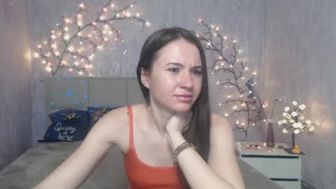 Snapshot of kiaracriegs chatting on April 2026 05:28:01 PM Kara online show from April 2026 05:28:01 PM