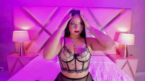 Snapshot of kiaraeverly chatting on February 2026 11:59:01 AM Kiara online show from February 2026 11:59:01 AM