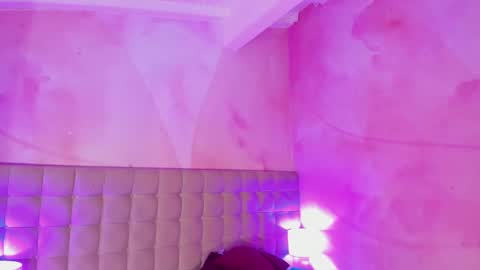 Snapshot of kiim_taaylor chatting on December 2024 05:10:02 PM Kim online show from December 2024 05:10:02 PM