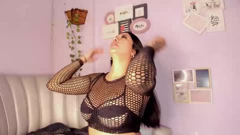 Snapshot of kiim_taaylor chatting on February 2025 11:58:01 AM Kim online show from February 2025 11:58:01 AM