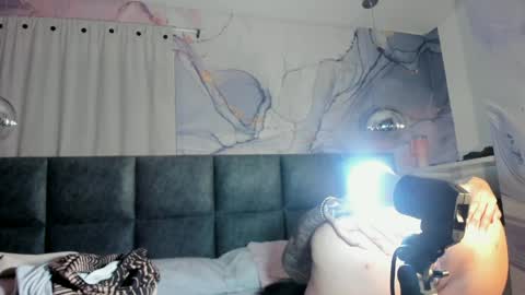 Kim online show from June 2026 11:55:01 AM