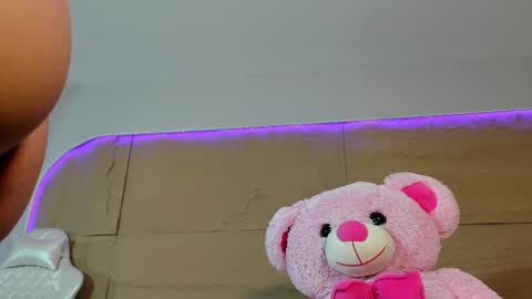 KIM COOPER online show from January 2025 10:08:02 AM