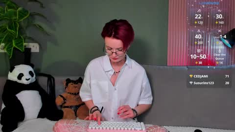 Snapshot of kiki_blue_eyes chatting on January 2025 11:00:01 AM kiki_blue_eyes online show from January 2025 11:00:01 AM