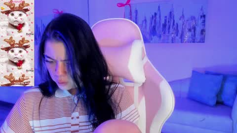 kIKI online show from December 2024 07:07:01 AM