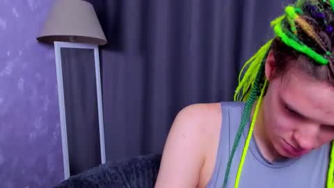 Kiki online show from September 2025 10:40:01 AM