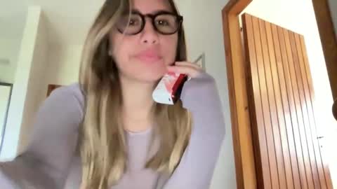 kikibae2 online show from February 2025 07:52:02 AM